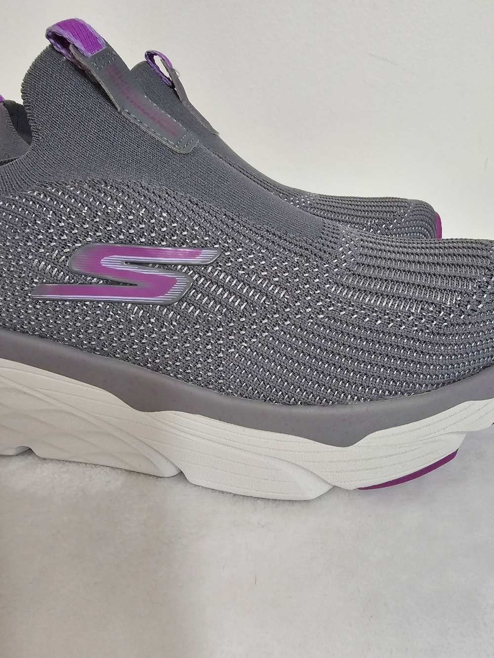 Skechers Womens Max Cushioning Elite Gray Purple Ultra Go Slip On Athletic Shoe - Picture 2 of 12